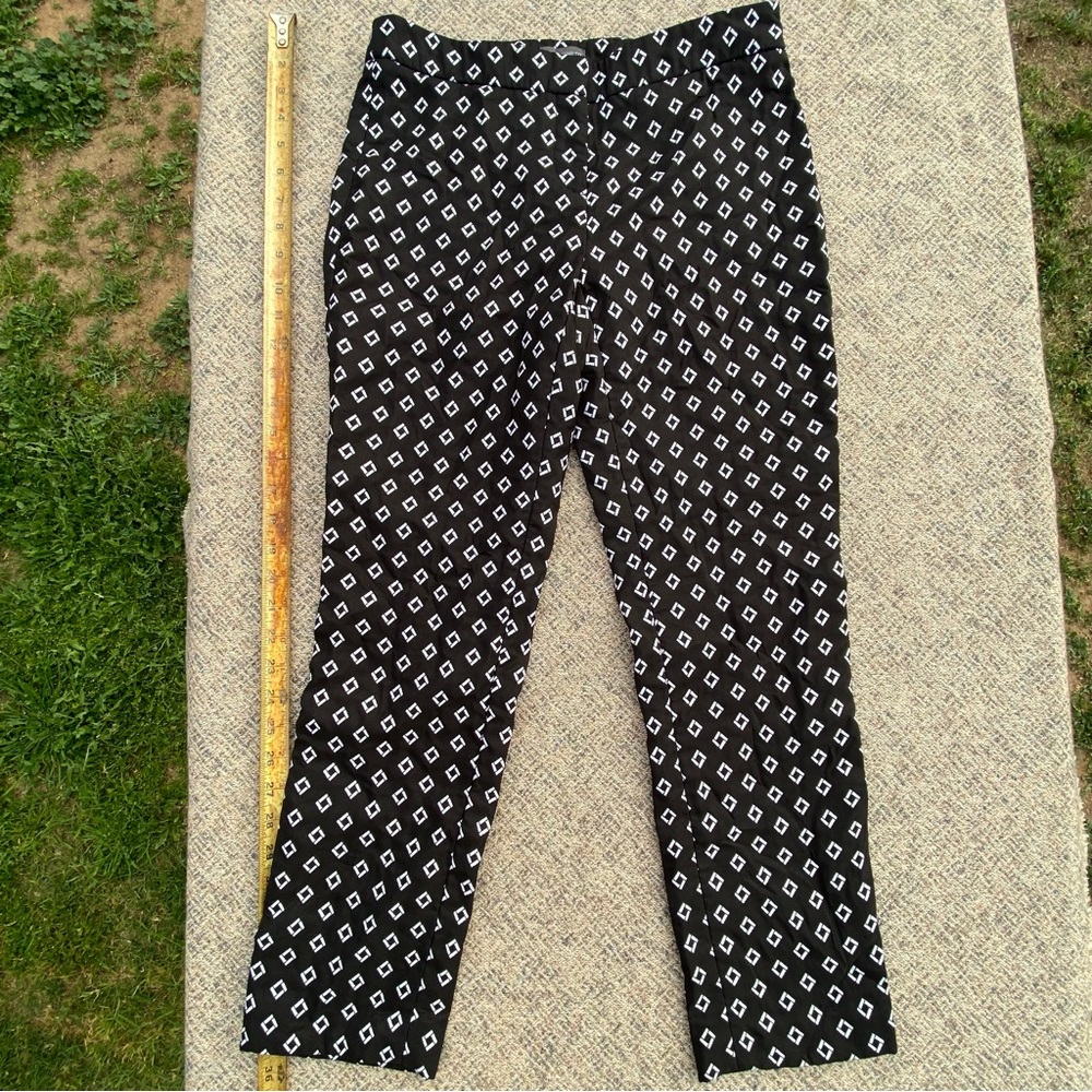 Vince Camuto Diamond Print Pants Polka Dot Black and White size 0 25